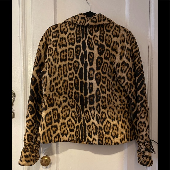 Carlisle Silk Leopard Print Jacket with Leather Tie Details. - Picture 2 of 7